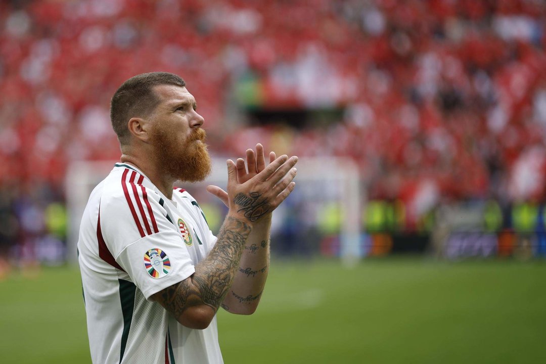 El delantero húngaro Martin Adam durante el partido de la Eurocopa contra Suiza. EFE/EPA/YOAN VALAT