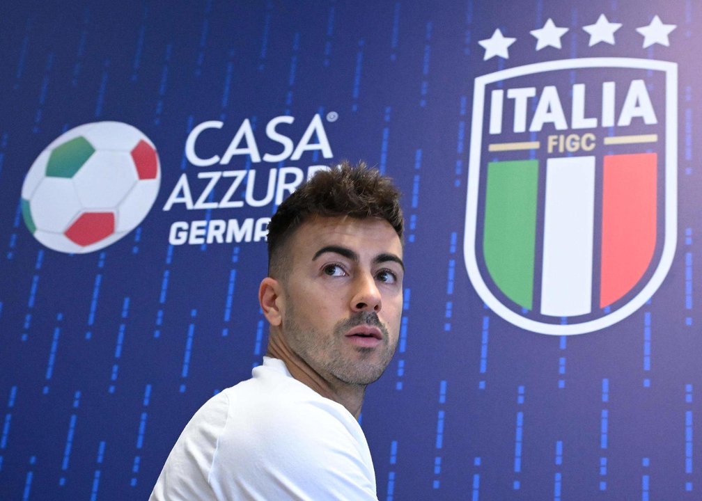 Stephan El Shaarawy, jugador del Roma, en rueda de prensa en June, Alemania. EFE/EPA/DANIEL DAL ZENNARO