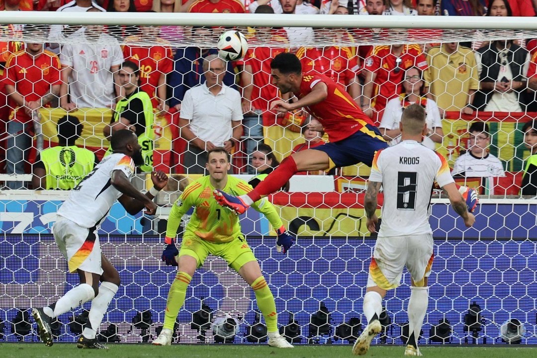 Mikel Merino durante el partido de cuartos de la Eurocopa 2024 entre España y Alemania en Stuttgart, Alemania EFE/EPA/MOHAMED MESSARA