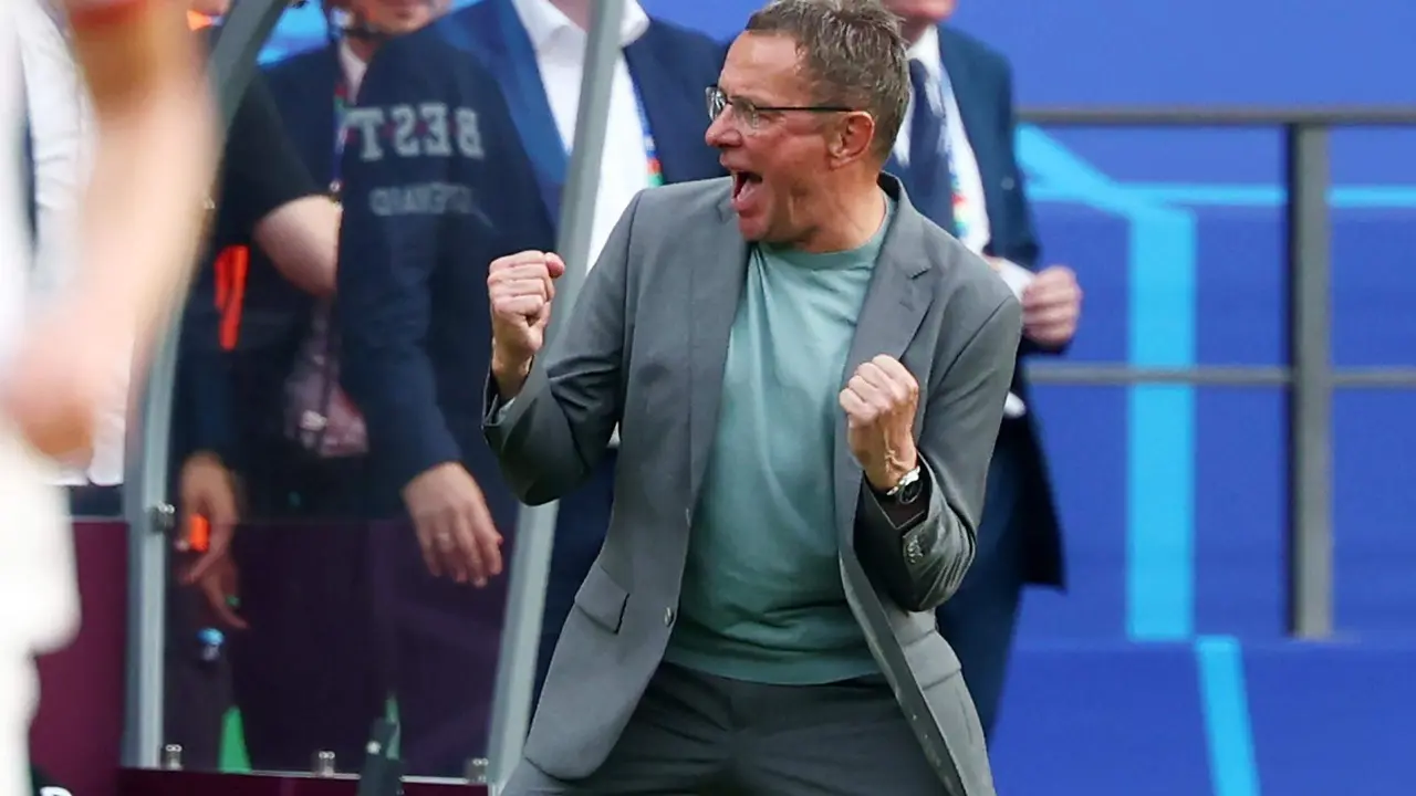 El seleccionador de Austria Ralf Rangnick en Berl&iacute;n, Alemania. EFE/EPA/HANNIBAL HANSCHKE
